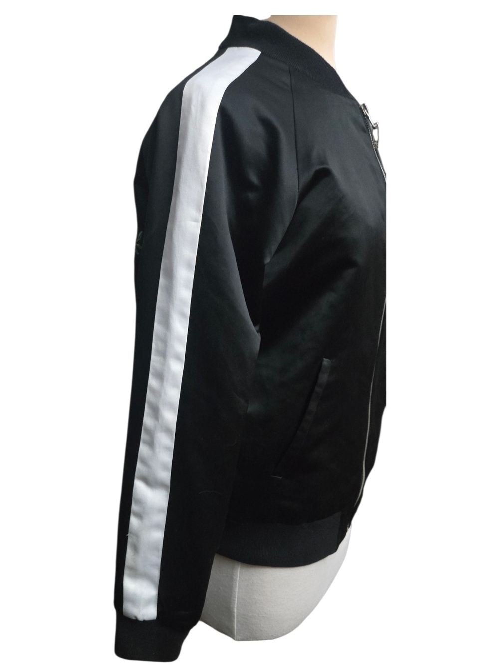 Forever 21 Black Satin Bomber Jacket with Multicolor Floral Embroidery - Picture 3 of 4